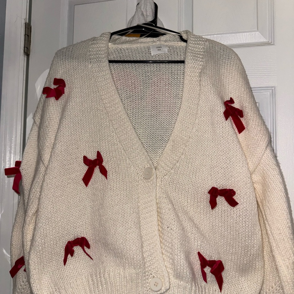 Elegant Cream Cardigan with Red Accents